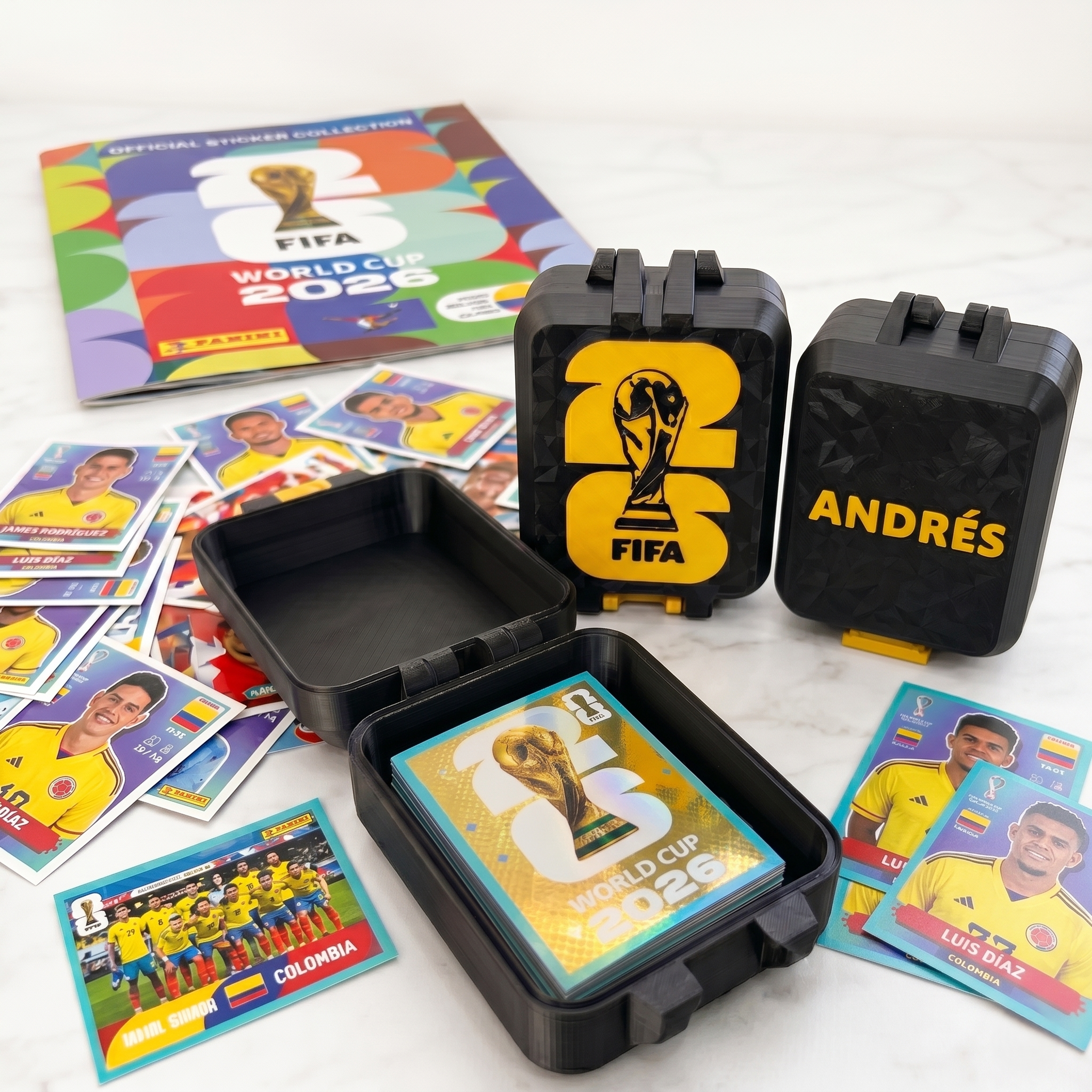 Caja para 220 Laminas Panini con nombre personalizado